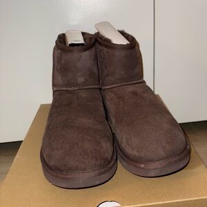 Ugg Mini Boot